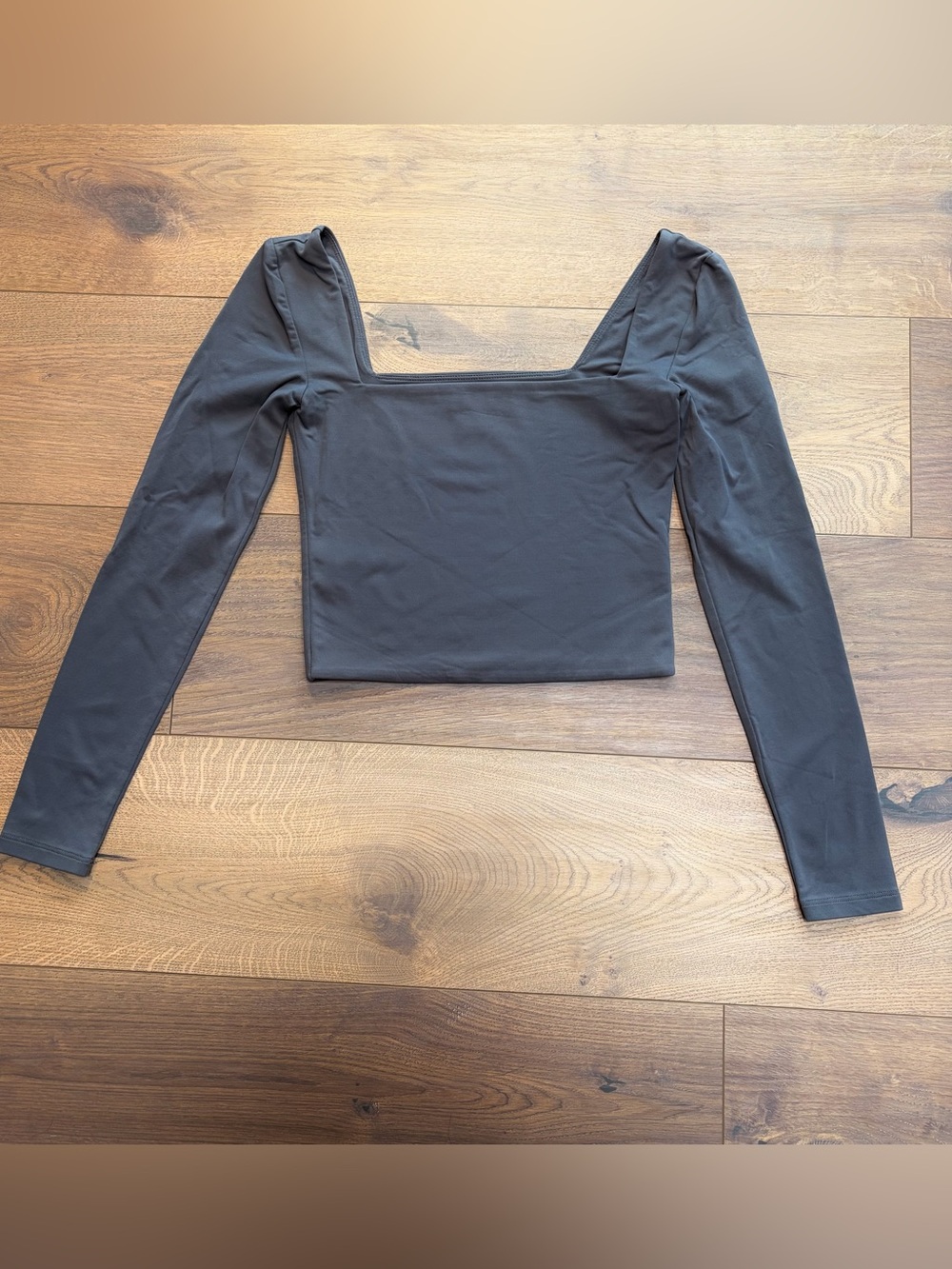 Aritzia Contour Square-Neck Long Sleeve Top, Charcoal Gray